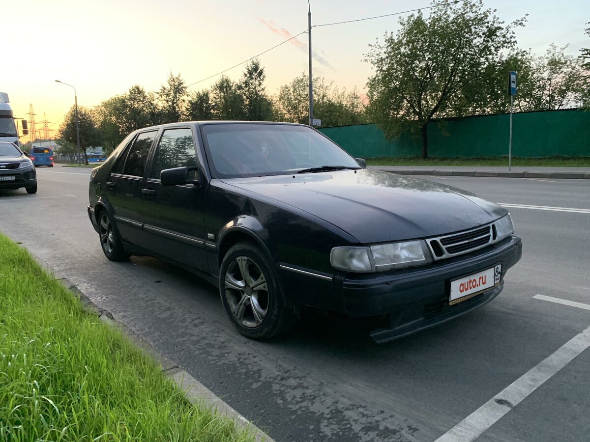 Сааб 9000 зеленый