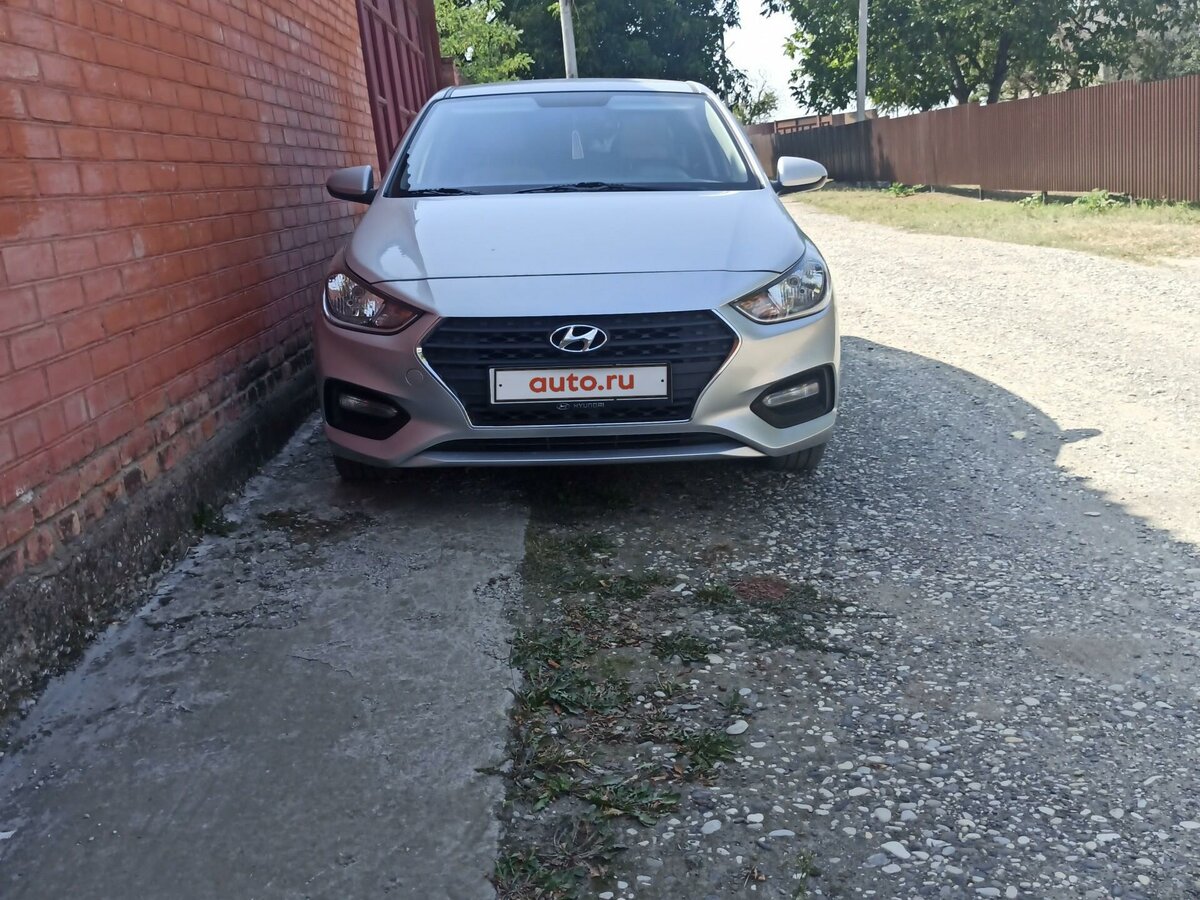 Купить б/у Hyundai Solaris II 1.6 MT (123 л.с.) бензин механика в ...