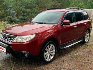 2012 Subaru Forester III Рестайлинг, красный, 1090000 рублей, вид 1