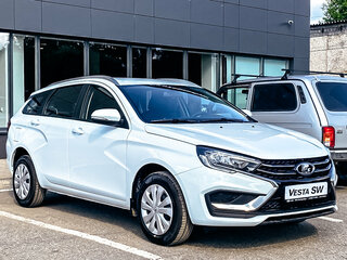 2024 Lada (ВАЗ) Vesta SW I Рестайлинг (NG), белый, 1875000 рублей, вид 1