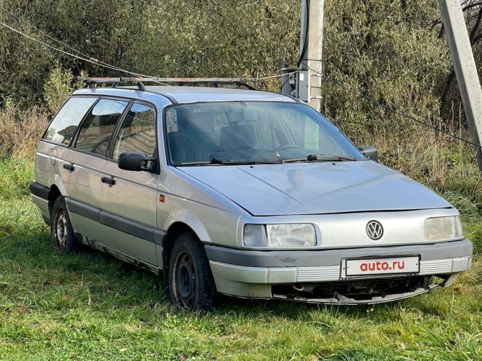 Купить б/у Volkswagen Passat B3 1.8 MT (75 л.с.) бензин механика в ...