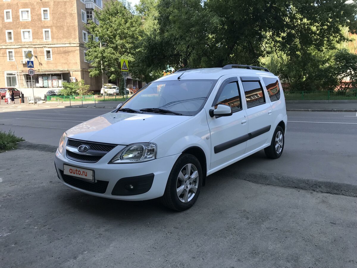 Белый лада ваз ларгус