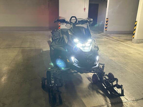 2024 BRP Lynx Brutal RE 900, чёрный, 3100000 рублей - вид 22