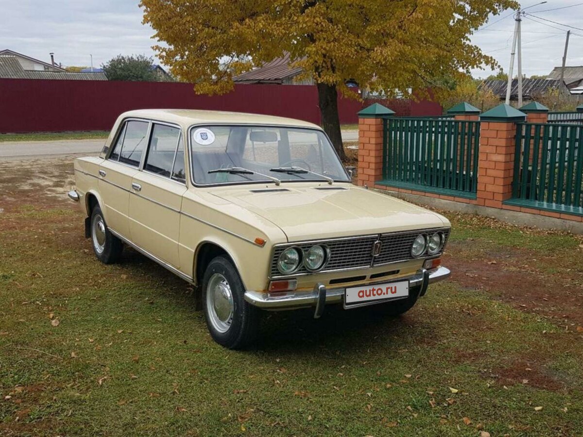 Купить б/у Lada (ВАЗ) 2103 1972-1984 1.5 MT (75 л.с.) бензин механика в ...
