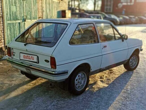 1978 Ford Fiesta Mk1, белый - вид 6