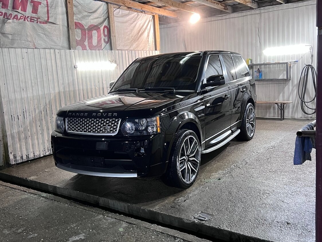 Купить б/у Land Rover Range Rover Sport I 4.4 AT (299 л.с.) 4WD бензин ...