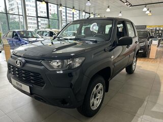 2025 Lada (ВАЗ) Niva I Рестайлинг (Travel), чёрный, 1523500 рублей, вид 1