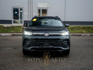 2025 Volkswagen Tiguan L Pro III (China Market), чёрный, 4850000 рублей, вид 1