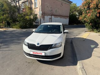 2018 Skoda Rapid I Рестайлинг, белый, 800000 рублей, вид 1