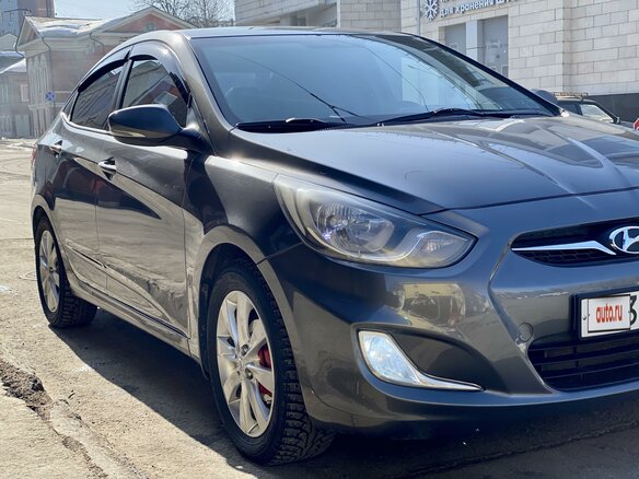 2011 Hyundai Solaris I, серый, 850000 рублей - вид 1