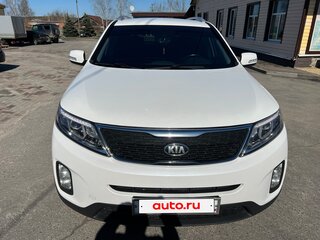 2018 Kia Sorento II Рестайлинг, белый, 2030000 рублей, вид 1