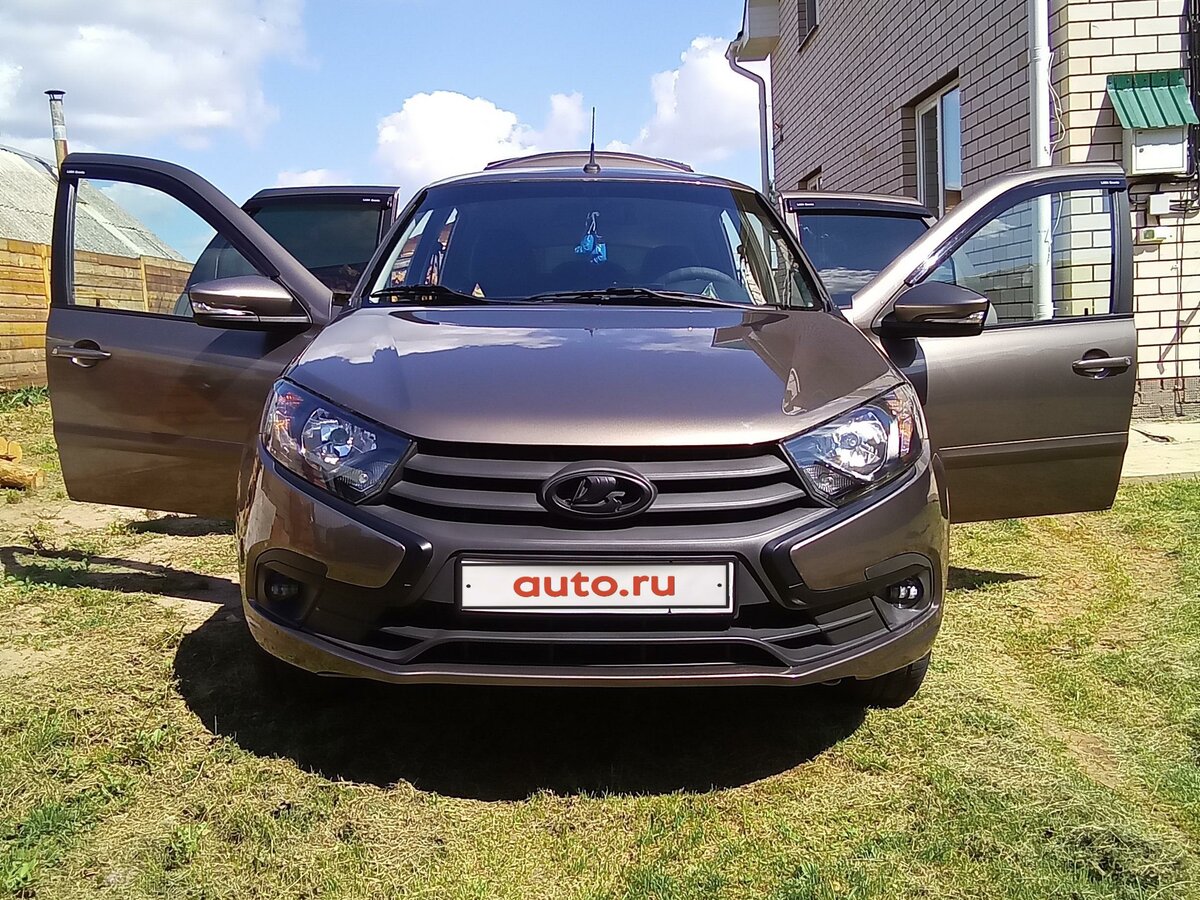 Купить б/у Lada (ВАЗ) Granta I Рестайлинг 1.6 MT (90 л.с.) бензин ...