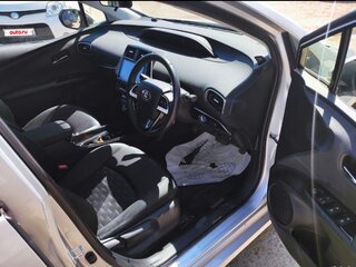 2017 Toyota Prius PHV ZVW52 IV (XW50), серый, 2000000 рублей, вид 1