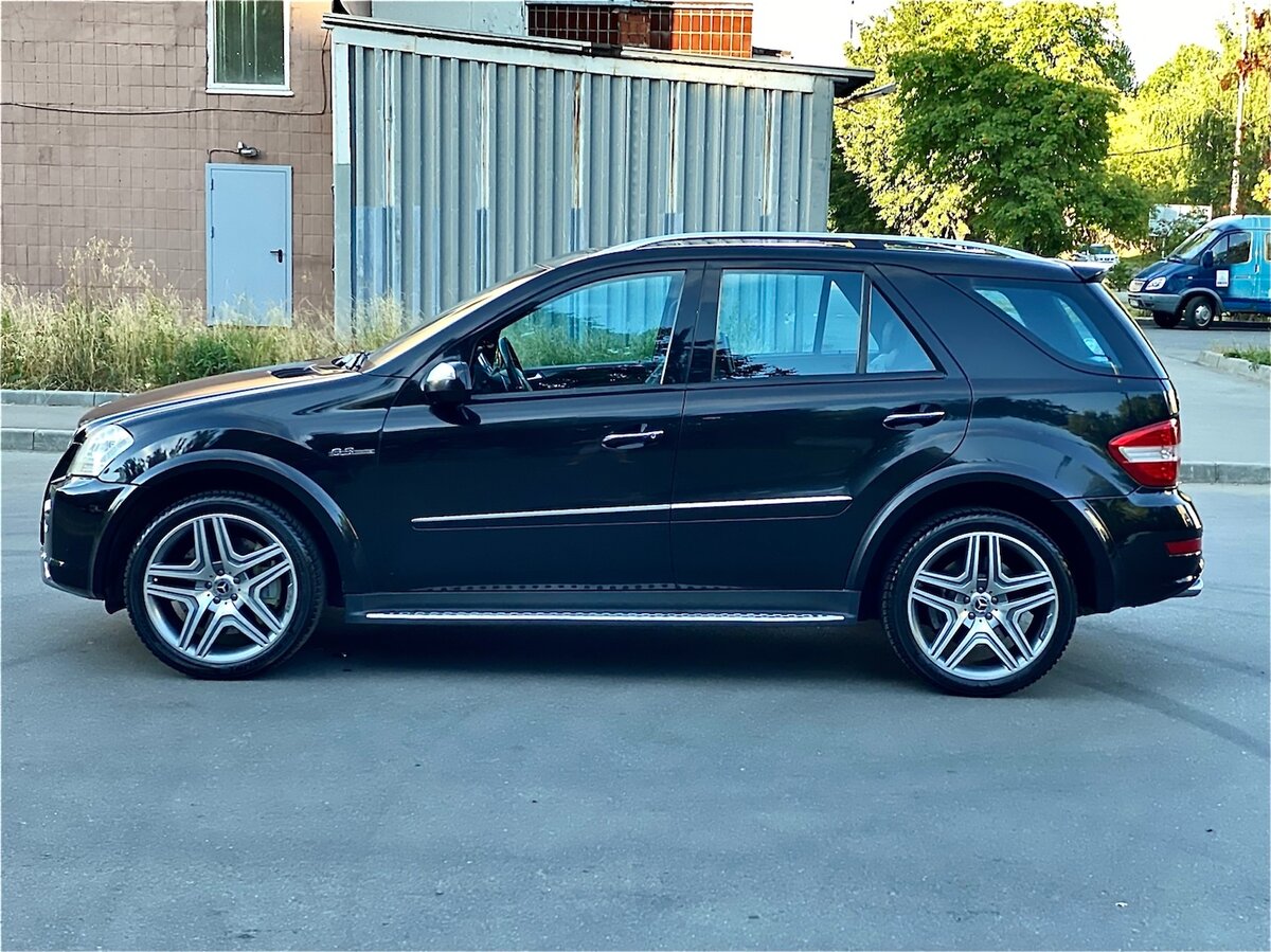 Мерседес м 200