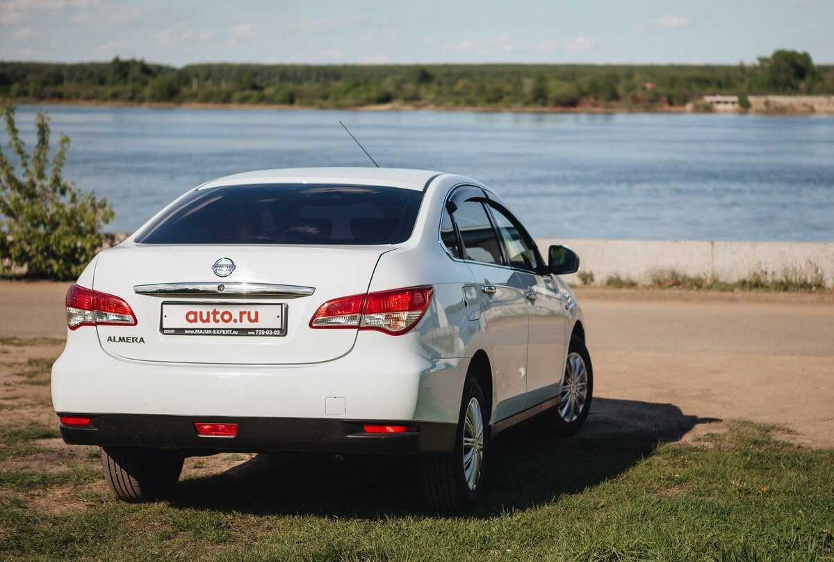 Nissan almera iii g15