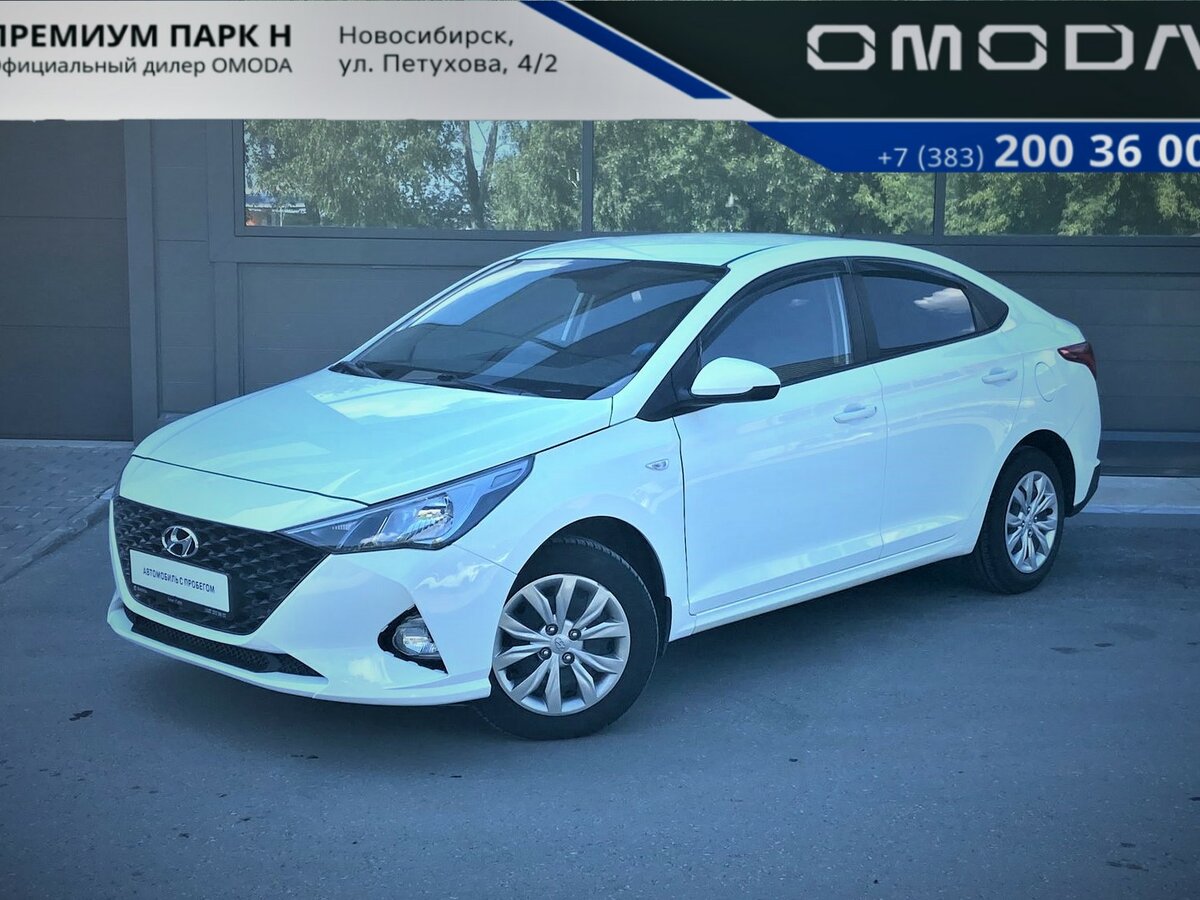 Hyundai Solaris 2018 оклейка такси