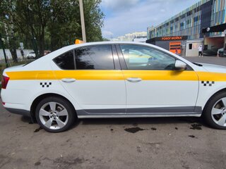 2016 Skoda Octavia III (A7), белый, 725000 рублей, вид 1