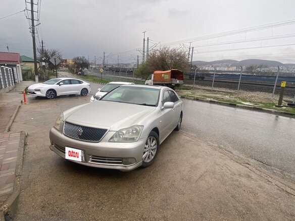 2003 Toyota Crown XII (S180), серебристый, 1150000 рублей - вид 2