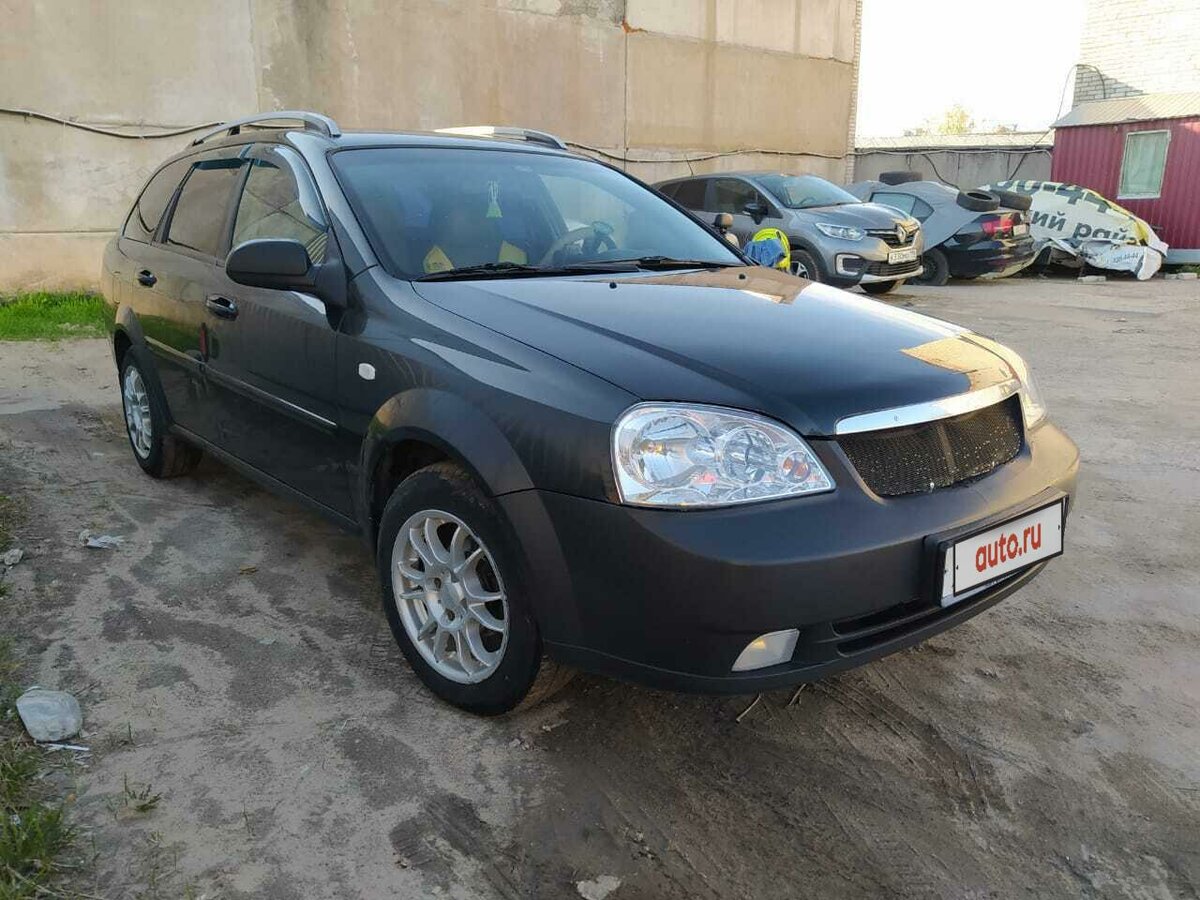 Chevrolet lacetti черный
