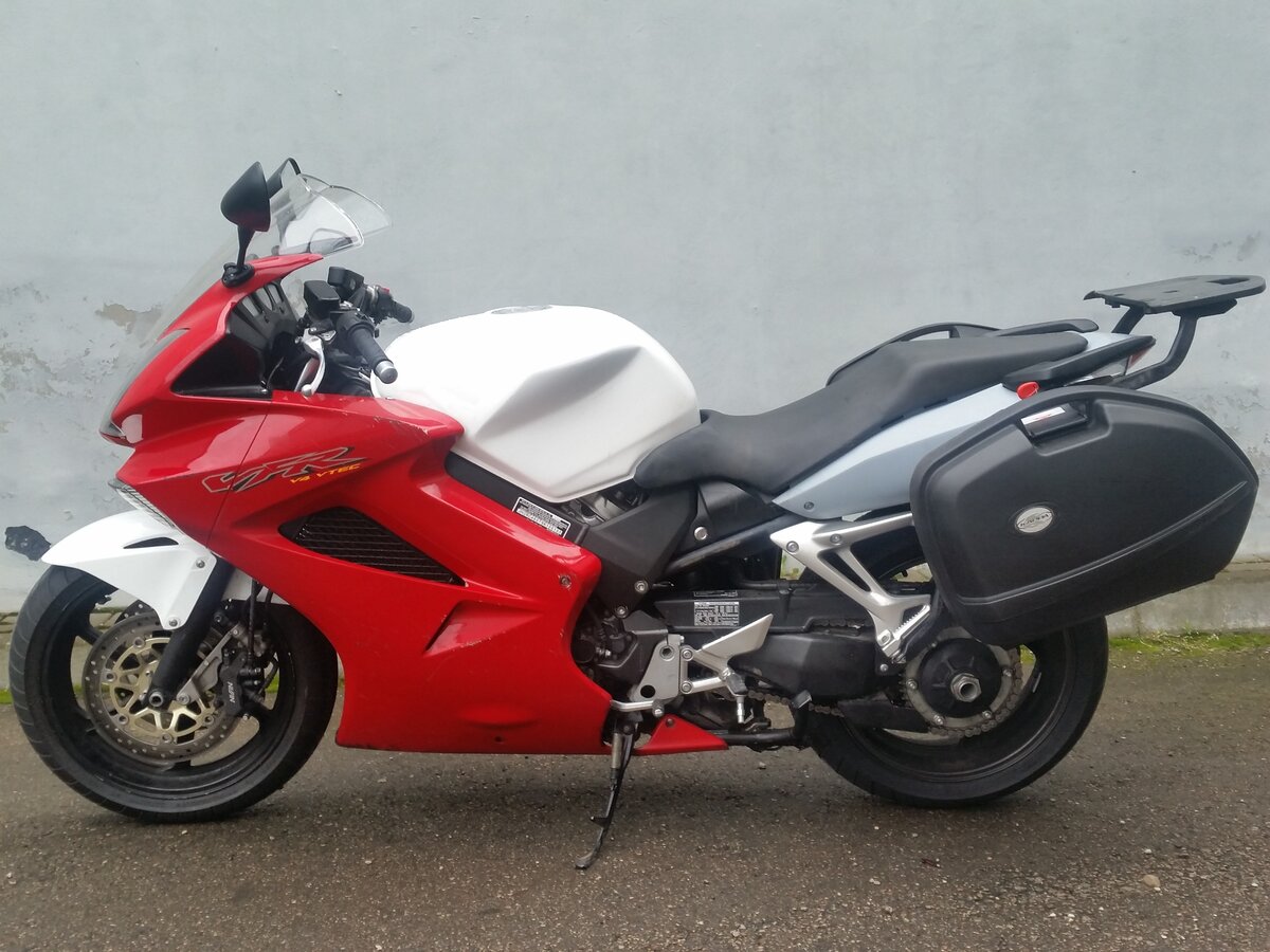 РњРѕС‚РѕС†РёРєР» Honda VFR 800 2009