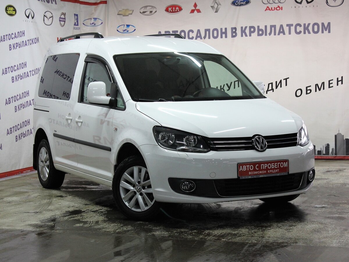 Volkswagen Caddy 2013 года