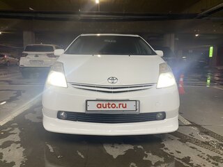 2006 Toyota Prius II Рестайлинг (XW20), белый, 800000 рублей, вид 1