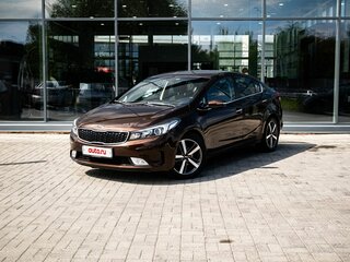 2017 Kia Cerato III Рестайлинг (Classic), коричневый, 1400000 рублей, вид 1