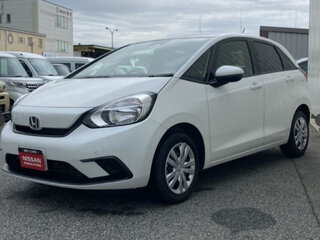 2020 Honda Fit IV, белый, 865000 рублей, вид 1