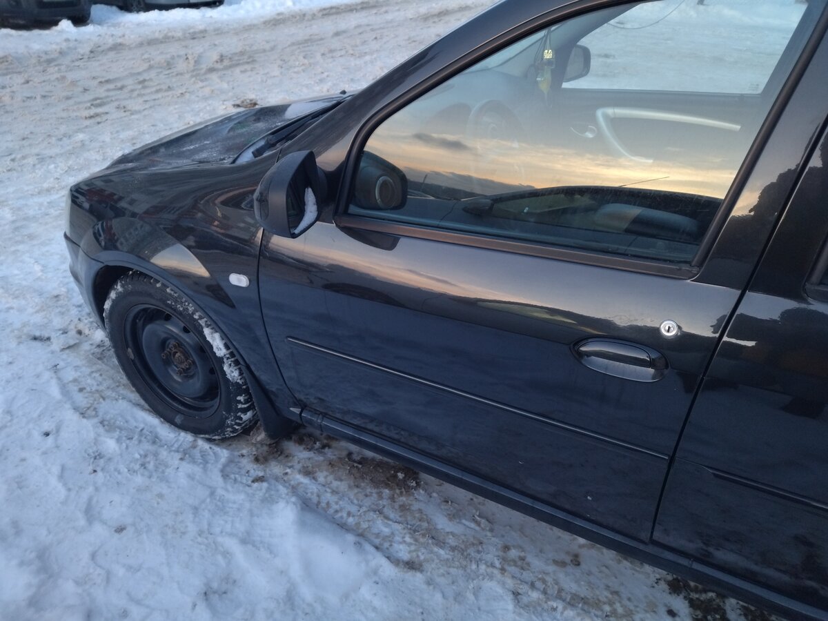 Купить б/у Renault Logan I Рестайлинг 1.6 MT (84 л.с.) бензин механика ...