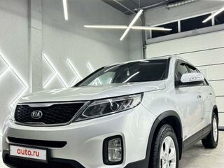 2013 Kia Sorento II Рестайлинг, серебристый, 2100000 рублей, вид 1