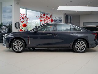 2024 Hongqi H5 II, пурпурный, 4030000 рублей, вид 2