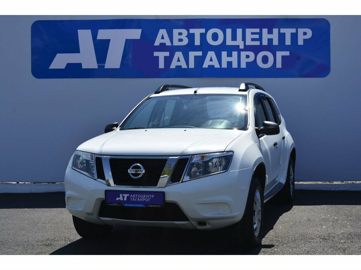 Nissan Terrano III (D10)