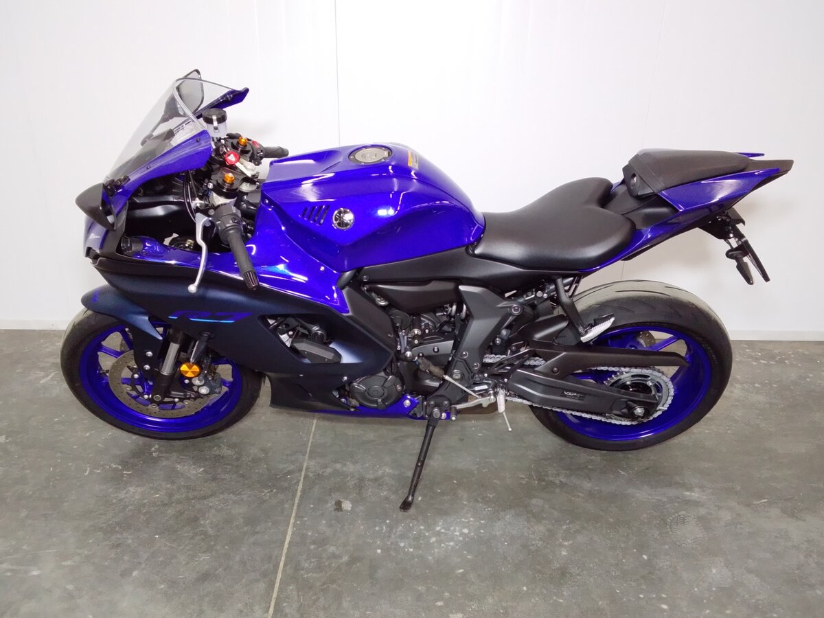 Yamaha YZF-R7
