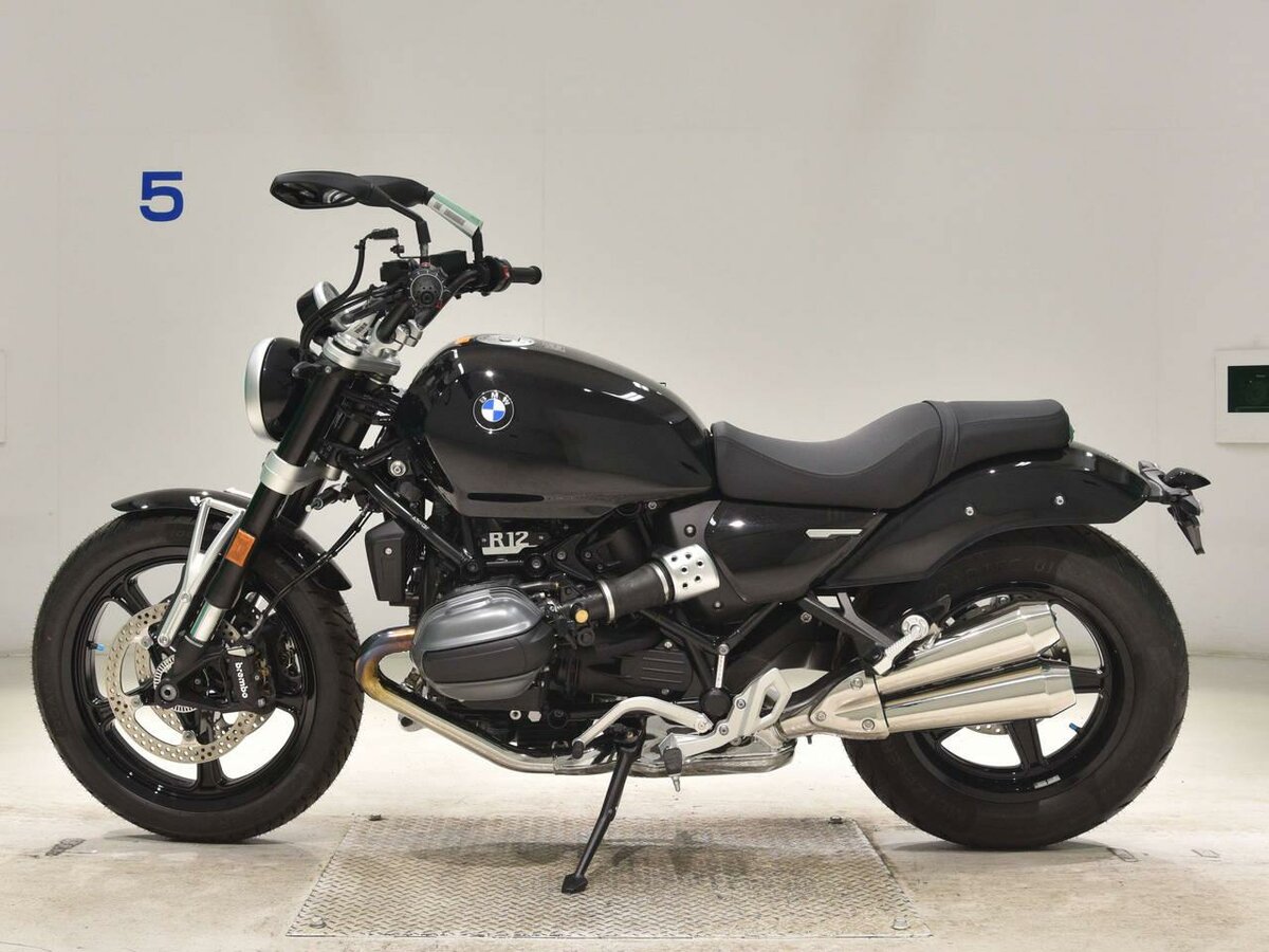 BMW R 12
