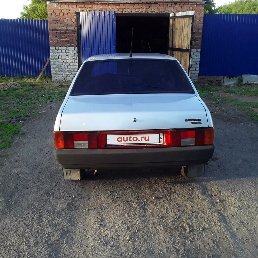 Бленда ваз 21099