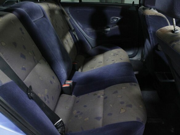 1999 Mitsubishi Carisma I, синий - вид 16