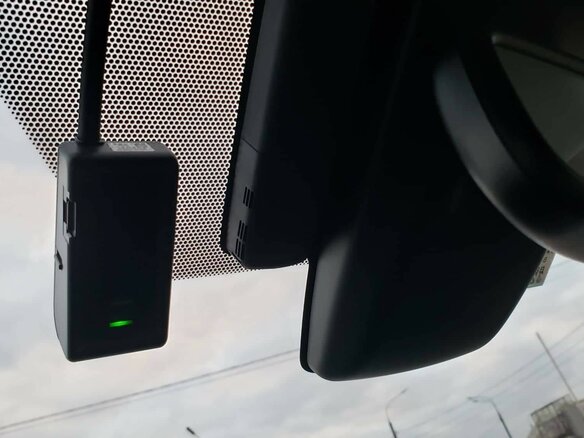 2017 Toyota Prius IV (XW50), серебристый, 1955000 рублей - вид 8