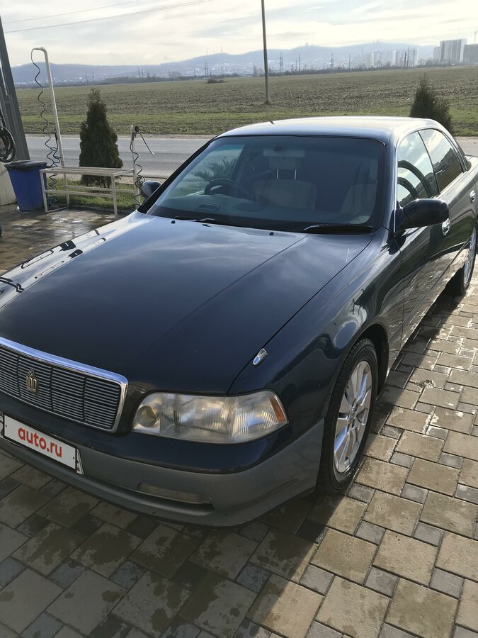 Toyota crown majesta s140