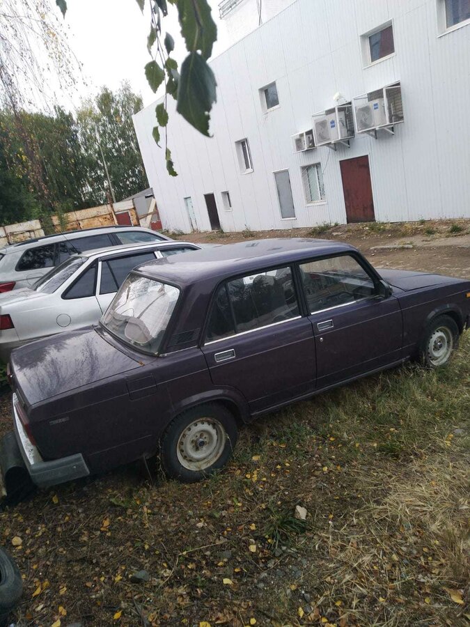 Купить б/у LADA (ВАЗ) 2107 1982-2012 1.5 MT (72 л.с.) бензин механика в ...