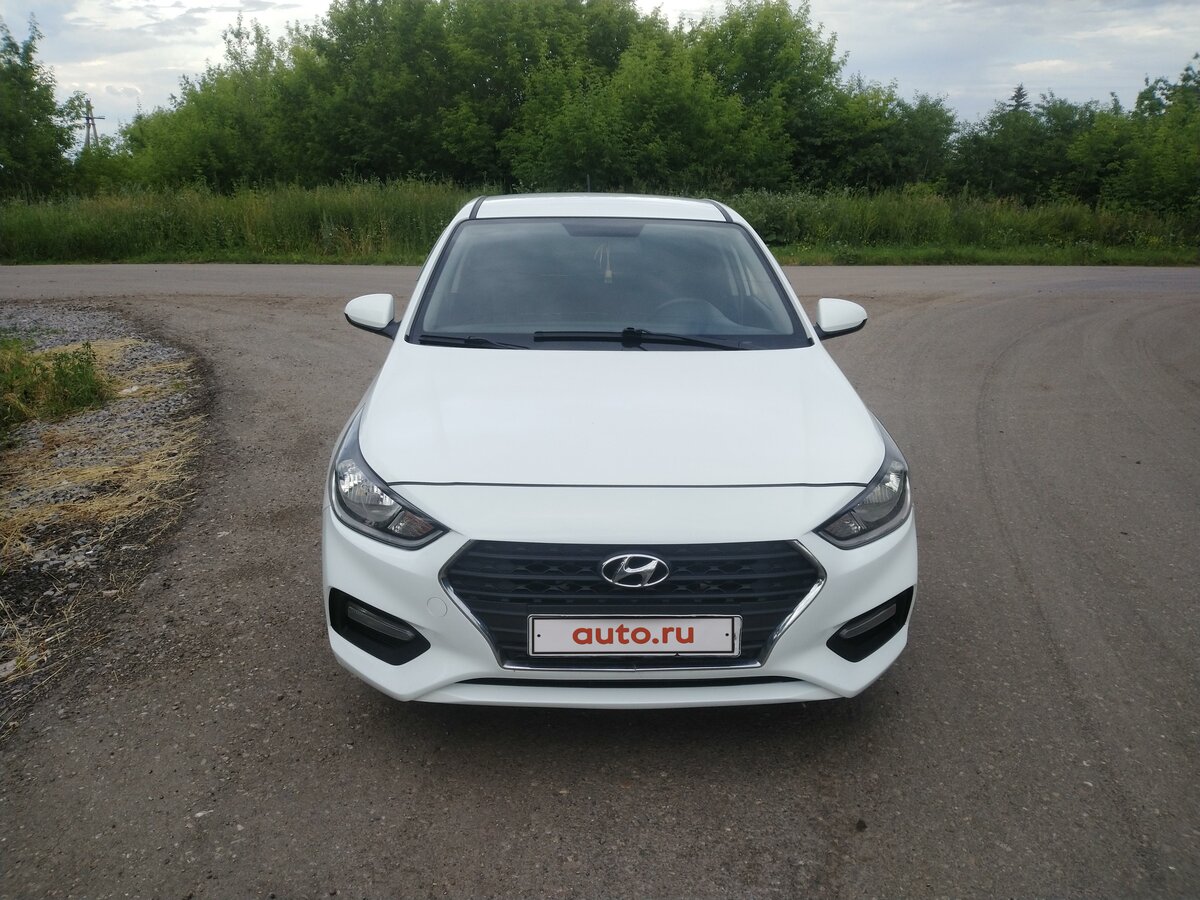 Купить б/у Hyundai Solaris II 1.6 MT (123 л.с.) бензин механика в ...