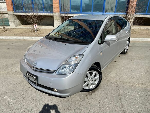 2007 Toyota Prius II Рестайлинг (XW20), серый, 1100000 рублей - вид 3