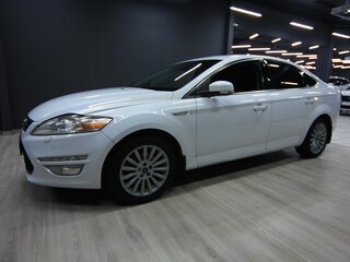 2013 Ford Mondeo IV Рестайлинг, белый, 849000 рублей, вид 1