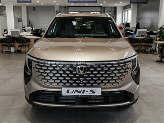 2026 Changan UNI-S I Рестайлинг, золотистый, 2950101 рублей, вид 1