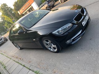 2010 BMW 3 серии 320i V (E90/E91/E92/E93) Рестайлинг, чёрный, 1450000 рублей, вид 1