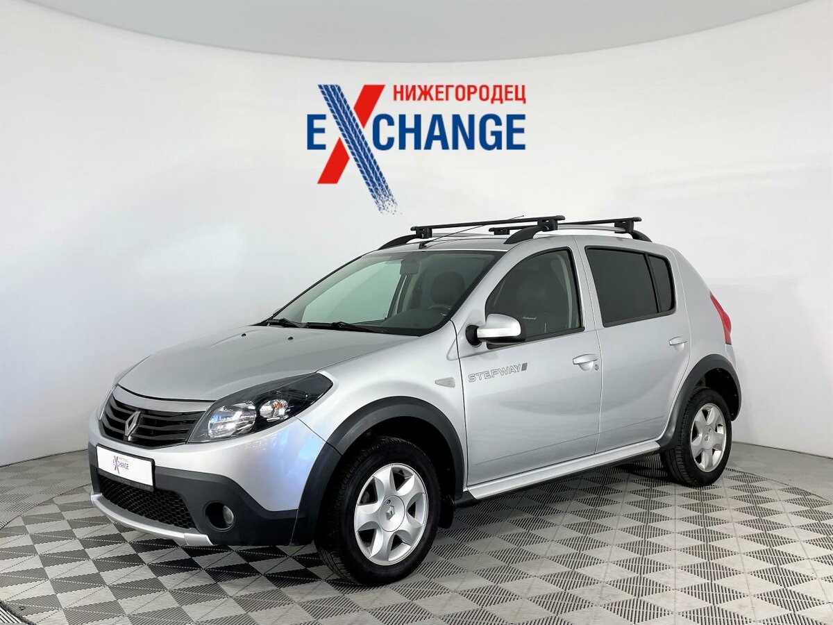 Купить б/у Renault Sandero I Stepway 1.6 MT (84 л.с.) бензин механика в ...
