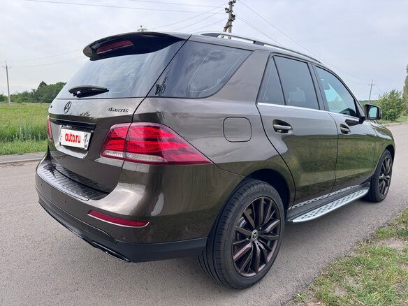 2016 Mercedes-Benz GLE 350 d I (W166), коричневый, 4000000 рублей - вид 5