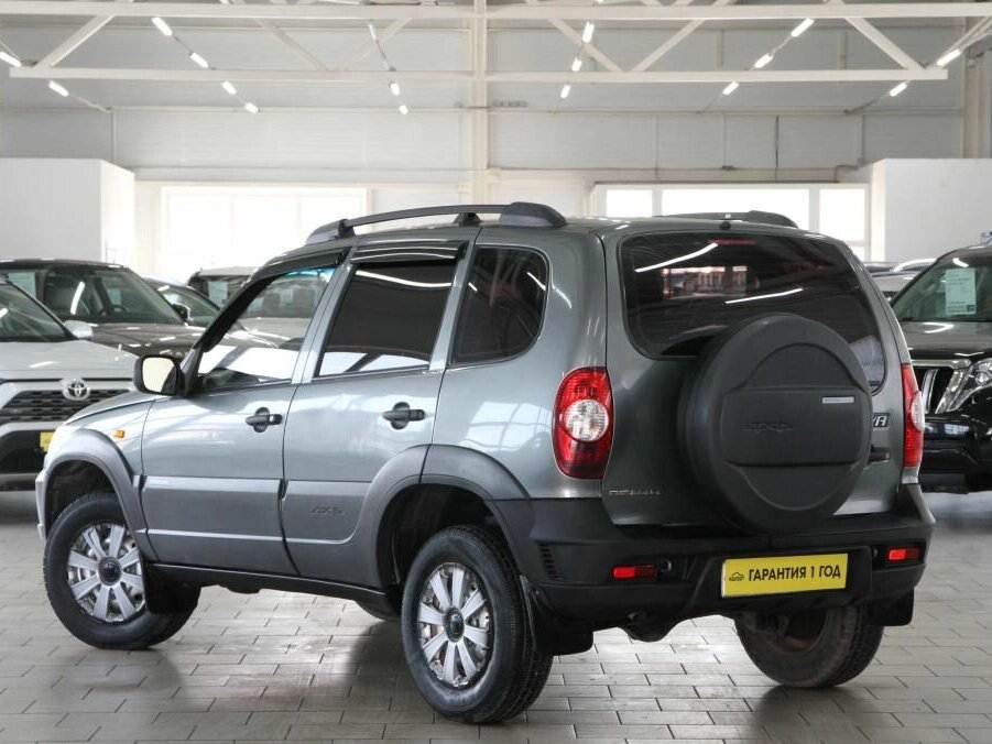 Chevrolet Niva 2011 РіРѕРґ