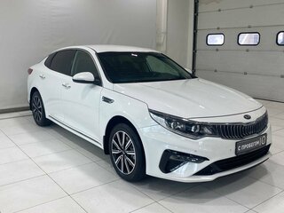 2019 Kia Optima IV Рестайлинг, белый, 1779900 рублей, вид 1