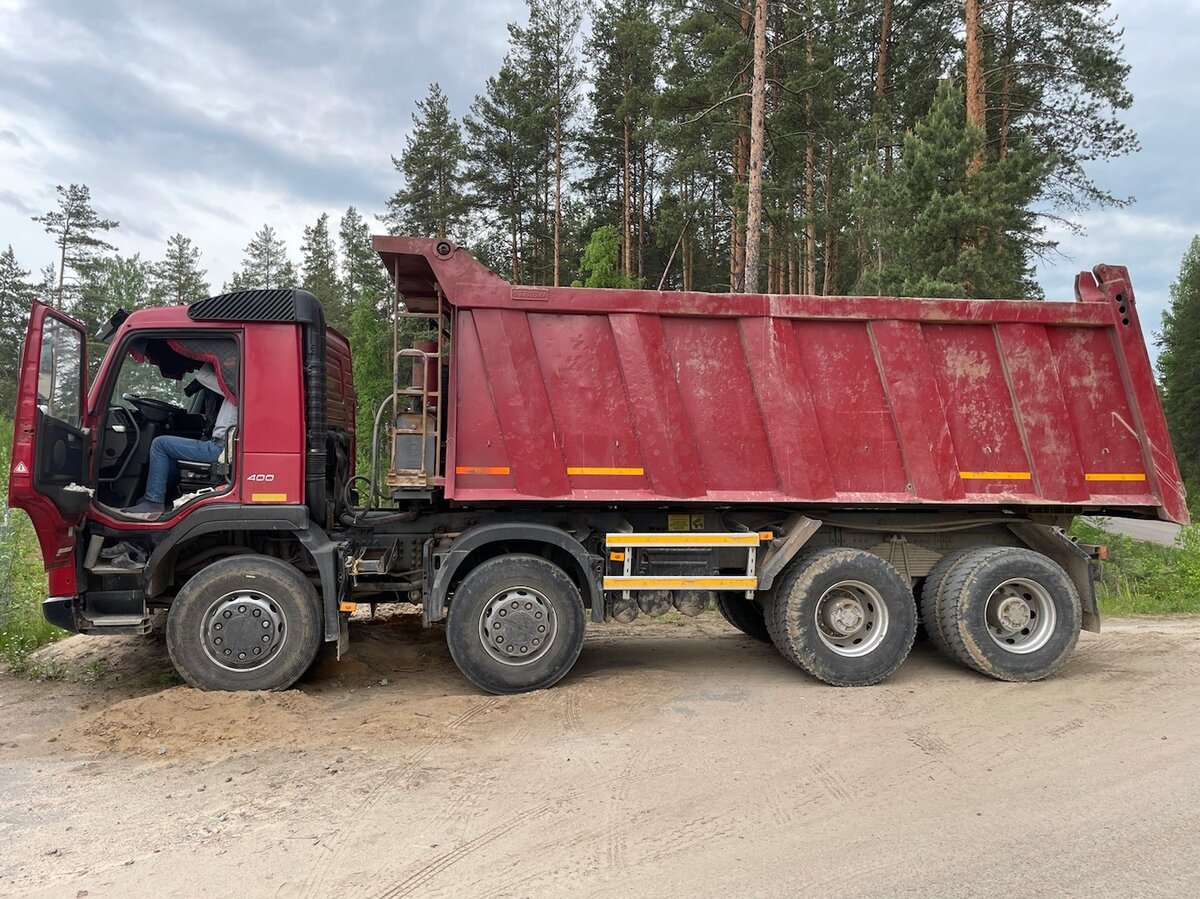 Купить б/у Volvo FMX дизель механика в Санкт-Петербурге: красный ...
