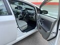 2010 Toyota Prius III (XW30), белый, 845000 рублей - вид 8